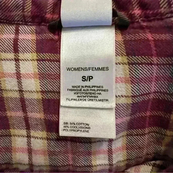 The North Face Women’s S/P Flannel Long Sleeve Snap Up Gray & Purple Plaid Shirt - Picture 5 of 5